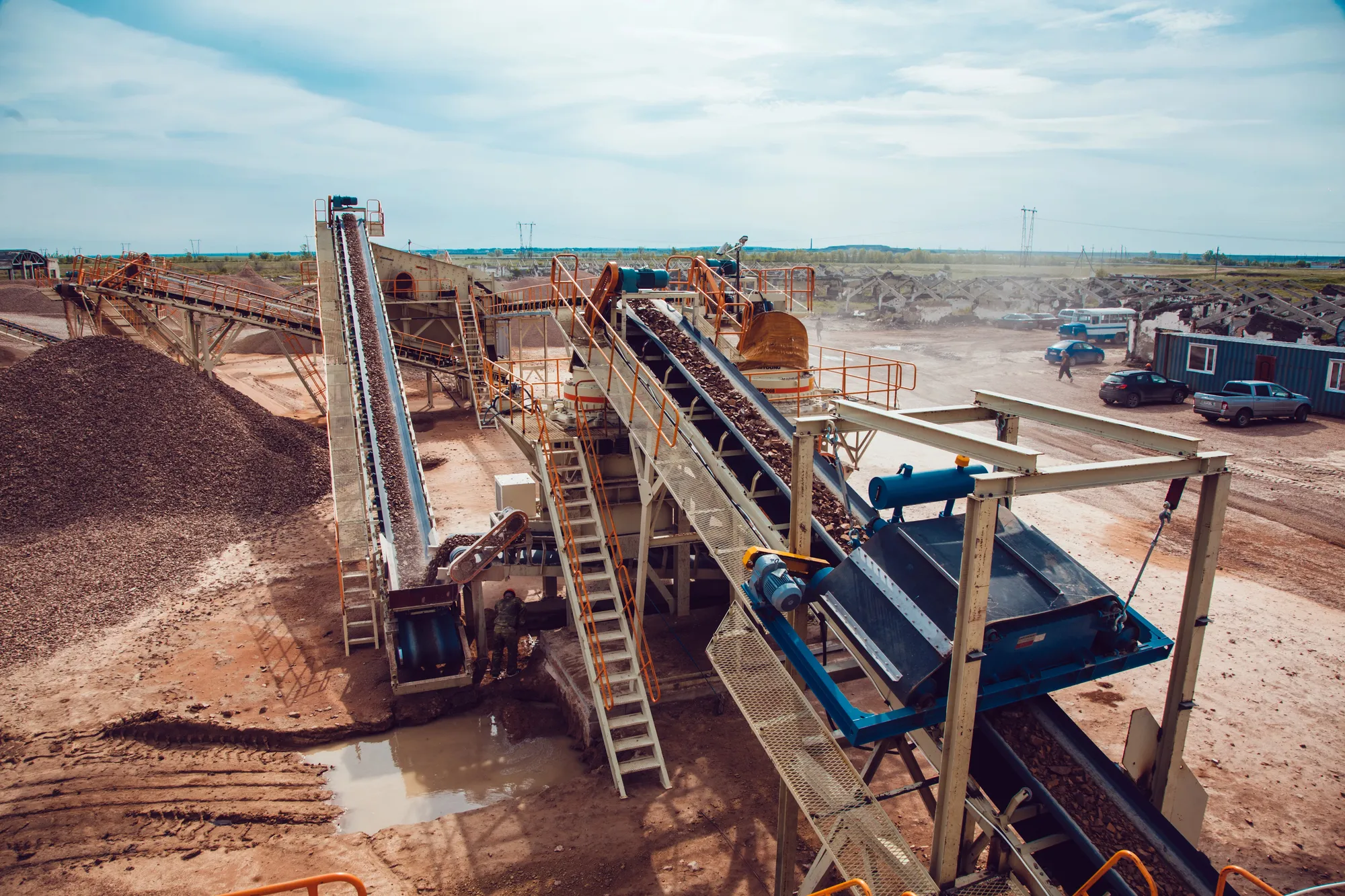 Featured image for “Heavy Lifting: The Crucial Role of Logistics in the Australian Mining and Resources Sector”